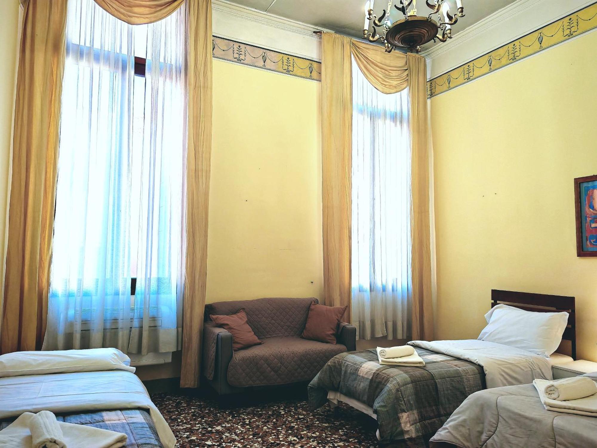 Venice Tourist House Veneza Exterior foto