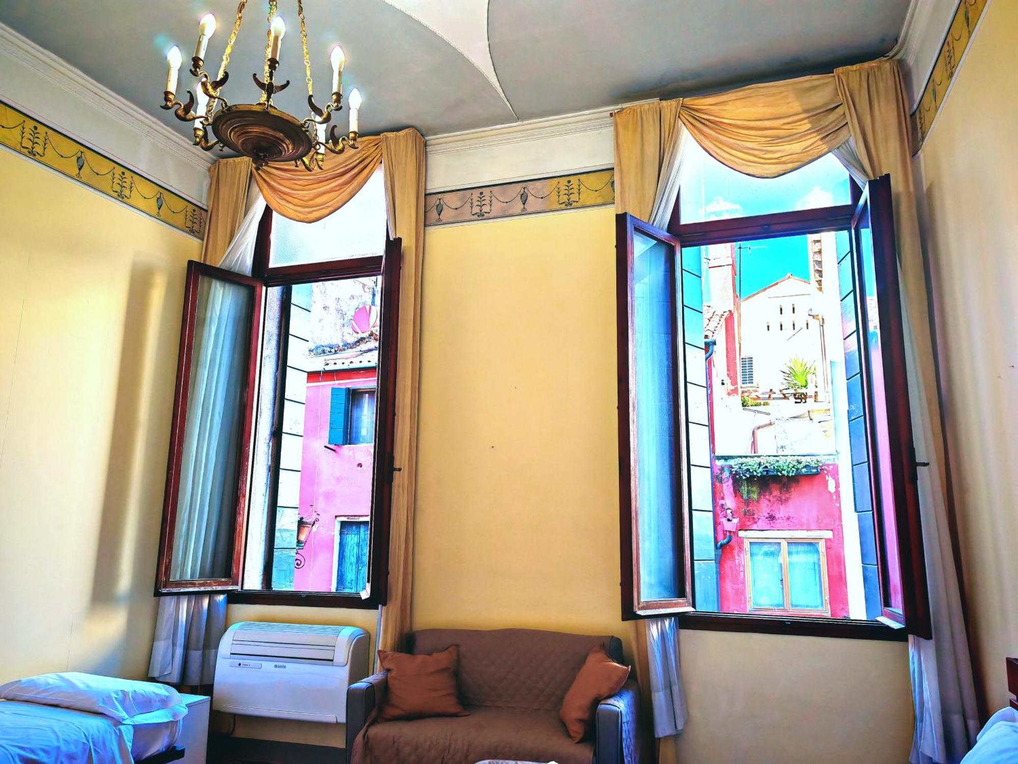 Venice Tourist House Veneza Exterior foto
